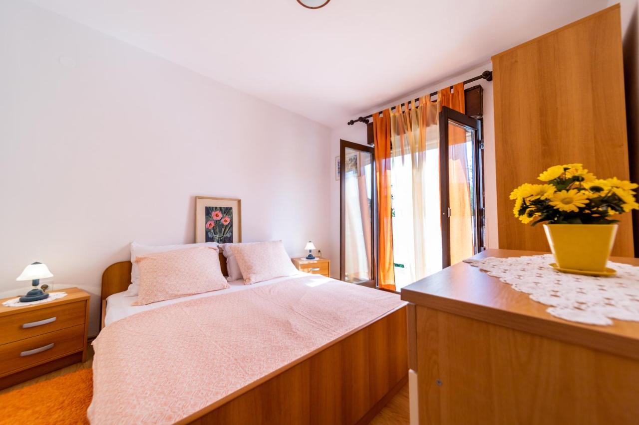 Apartmani Centar Palit المظهر الخارجي الصورة