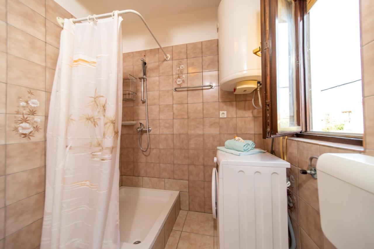 Apartmani Centar Palit المظهر الخارجي الصورة